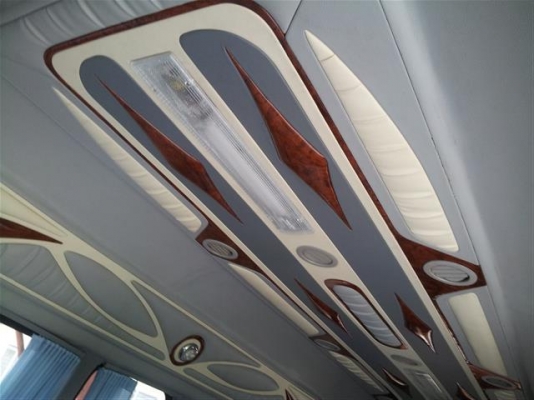 ลดราคาต้องการขายด่วนขายรถตู้พร้อมงานวิ่งรับส่งพนักงาน ลดราคาต้องการขายด่วนขายรถตู้พร้อมงานวิ่งรับส่งพนักงาน