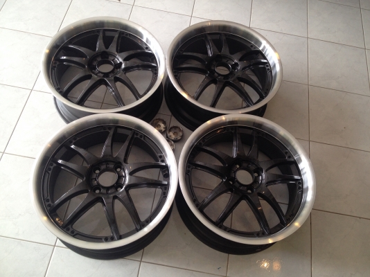 ล้อ17นิ้ว 5800บาท