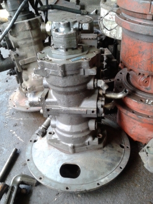 ขายปั็ม KAYABA เก่าญี่ปุ่น (PSV2-55T) ขายปั็ม KAYABA เก่าญี่ปุ่น (PSV2-55T)