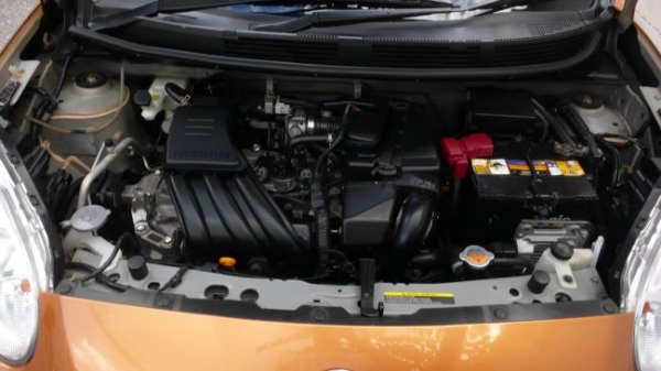 Nissan March 1.2  ปี'10 เดิมๆ ราคาไม่แพง