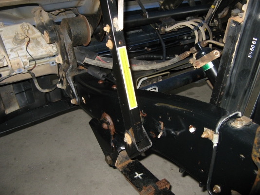 ขาย 6 ล้อ อีซูซุ NPR 130 แรง ยาว 5 ม.ปี 2005 สภาพสวยเดิมเครื่องดี พร้อมใช้งาน ชมก่อนได้ครับ สนใจติดต่อ 081-9425443