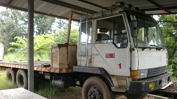 ขายไอหลง2เพลาหางปลาMAพร้อมใช้งานเครื่องดีมาก10เกียใช้ได้ครบ