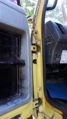 รถบรรทุก 10 ล้อหัวลาก  ยี่ห้อ ISUZU  240 แรงม้า