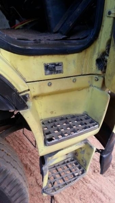 รถบรรทุก 10 ล้อหัวลาก  ยี่ห้อ ISUZU  240 แรงม้า