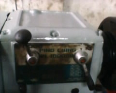 เครื่องกลึง 6 ฟุต  3 เพลา เกียร์บล็อก พร้อมใช้ สภาพสวย ๆ 85,000