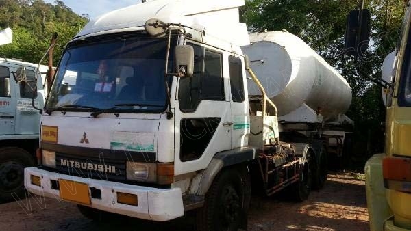 รถหัวลากบรรทุกของเหลว  ยี่ห้อ MITSUBISHI  190 แรงม้า