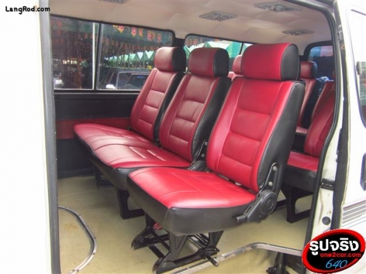 TOYOTA HIACE 2.8MT 1995