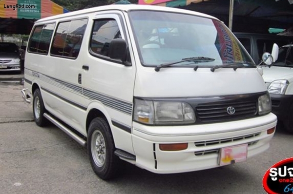 TOYOTA HIACE 2.8MT 1995