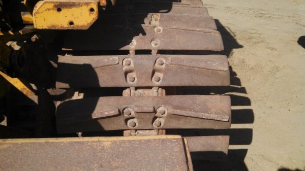 New Stock CAT D6D ตีนเป็ด นำเข้าจากอเมริกา สภาพสวย เครื่อง 3306 ไดเร็ค