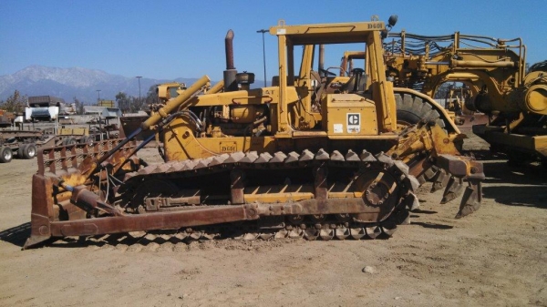 New Stock CAT D6D ตีนเป็ด นำเข้าจากอเมริกา สภาพสวย เครื่อง 3306 ไดเร็ค