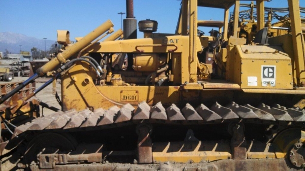 New Stock CAT D6D ตีนเป็ด นำเข้าจากอเมริกา สภาพสวย เครื่อง 3306 ไดเร็ค