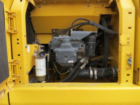 นางฟ้าครับ ขายรถขุด KOMATSU PC200-8YN1 sn:J02314165Yr.2008,Hr.4834,เก๋งสวย บอร์ดี้ไม่ช้ำ สภาพดีมากๆๆๆๆครับ เต็มทุกอย่าง ราคาไม่สูงครับโทรมานะ 085-9049669