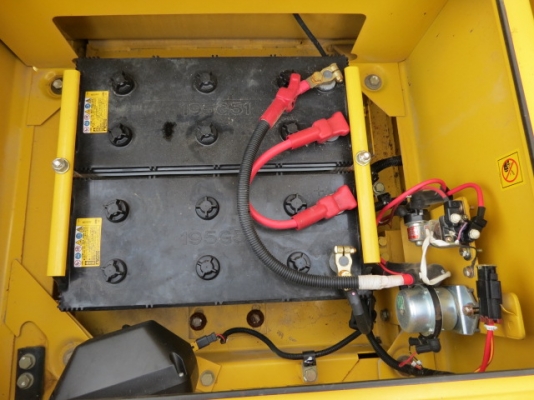 นางฟ้าครับ ขายรถขุด KOMATSU PC200-8YN1 sn:J02314165Yr.2008,Hr.4834,เก๋งสวย บอร์ดี้ไม่ช้ำ สภาพดีมากๆๆๆๆครับ เต็มทุกอย่าง ราคาไม่สูงครับโทรมานะ 085-9049669