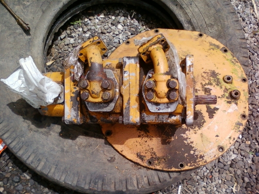 ขาย!! อะไหล่ KOMATSU 120 - 1 และ 12HT