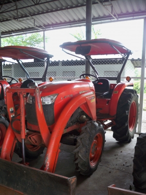 ฮั้วเฮงหลี อินเตอร์เทรด   แหล่งรวมรถมือสองที่ใหญ่ที่สุดในประเทศไทย