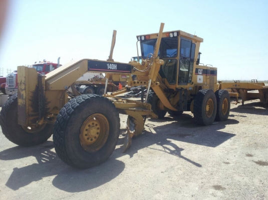 ขาย MOTOR GRADER นำเข้าจาก อเมริกา 140H ขาย MOTOR GRADER นำเข้าจาก อเมริกา 140H