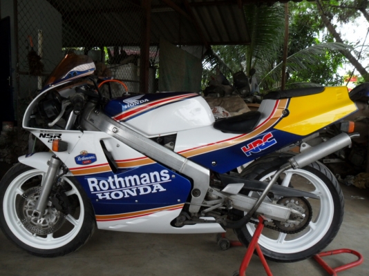 ขายnsr250 รถพร้อมใช้ (มีคลิปให้ชม) ขายnsr250 รถพร้อมใช้ (มีคลิปให้ชม)