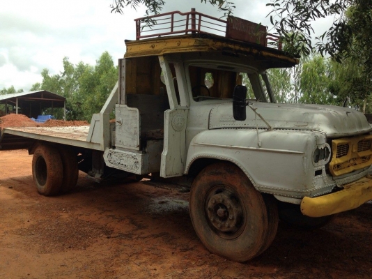 ***ขายแล้วครับขอบคุณ Truck2hand ฝากขาย เทเลอร์6ล้อห้วยาวขึ้นแบกโฮ 100/120 ISUXU TX 6BD1 165HP(ยังไมุ่ลงเล่ม) เครื่องดีแรงไม่จุกจิก ช่วงล่างเดิม คัสซีดีไม่ผุ พ.ธรรมดา หัวไม่ผุ หางสวย ยางพอใช้ 6เส้น เอกสารม.79 พร้อมใช้ งาน ราคาต่อรองได้เด้อ พี่น้องครับ