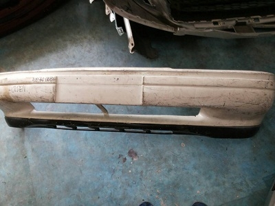 ขายกันชนหน้า HOLDEN CALAIS ขายกันชนหน้า HOLDEN CALAIS