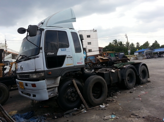 ขาย2kเครื่องพังเกียร์พัง