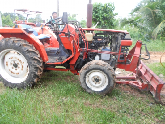 ขายตามสภาพ คูโบต้าL1 235 มีผาล3 ผาล5 โลตารี ผาล5 ผาลดันหน้า ล้อเหล็ก