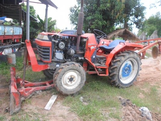 ขายตามสภาพ คูโบต้าL1 235 มีผาล3 ผาล5 โลตารี ผาล5 ผาลดันหน้า ล้อเหล็ก