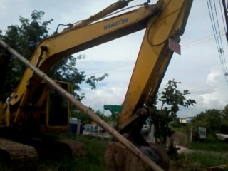 ขายรถแมคโคร KOMATSU PC230LC-3