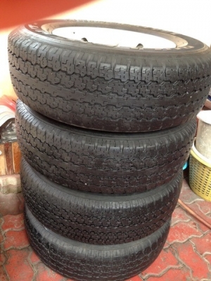 ขายล้อเล็บเหยี่ยวแท้ พร้อมยาง......... สวยๆ เชิญครับ