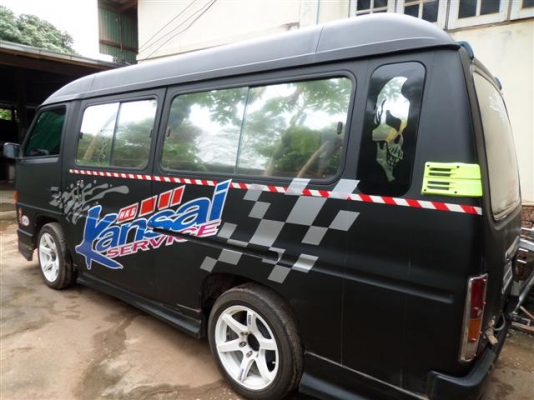 ขายรถตู้ ISUZU BUDDY ติดแก๊สLPG สภาพสวย เครื่อง1J