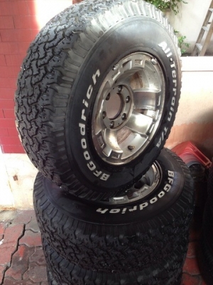 ขายล้อออฟโรด พร้อมยาง  BF  30  ขอบ  15