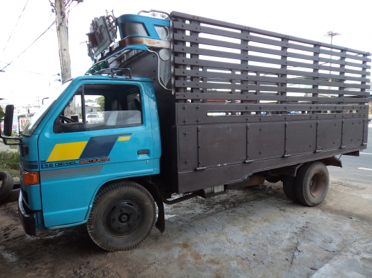 ขายรถ6ล้ออีซูซุNKR110แรง สภาพดี พร้อมใช้งานคับ