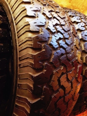 ยางอะไหล่ออฟโรด และ กระบะบรรทุก  มีหลายขนาด......... เชิญครับ