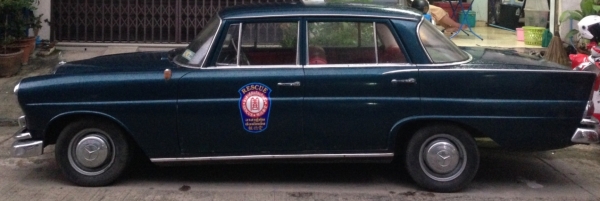 ขายรถ  ฺBENZ หางปลา วางเครื่อง2j