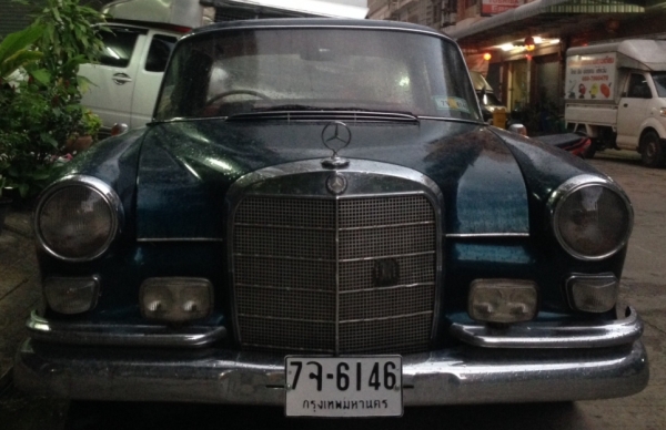 ขายรถ  ฺBENZ หางปลา วางเครื่อง2j