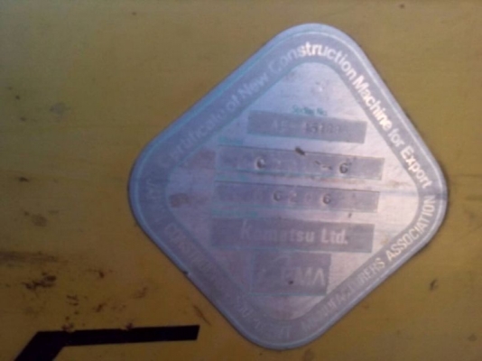 รถแบคโฮ KOMATSU  200 - 6  สนใจติดต่อ 081 - 6079515