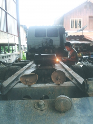 ขายรถร้อกกี้240เกียร์ฟุลเล่อร์ ขายรถร้อกกี้240เกียร์ฟุลเล่อร์