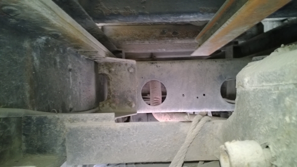 10ล้อหลังถนน ร็อกกี้ เพลาเดียว เครื่อง6BG1-TC  210 แรง เทอร์โบอินเตอร์ฯ ช่วงล่างเพลาใหญ๋....