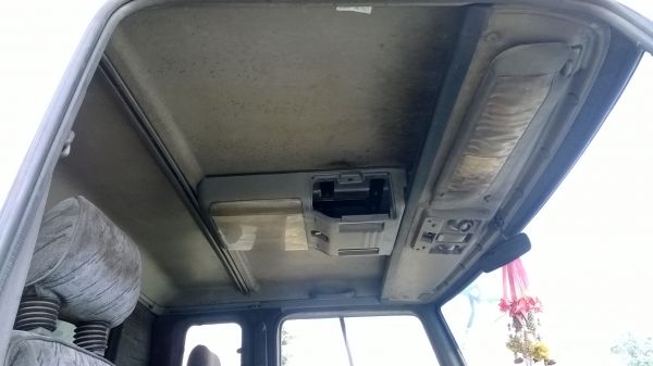 10ล้อหลังถนน ร็อกกี้ เพลาเดียว เครื่อง6BG1-TC  210 แรง เทอร์โบอินเตอร์ฯ ช่วงล่างเพลาใหญ๋....