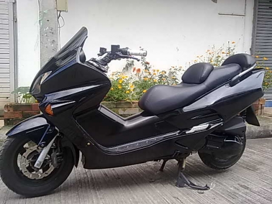 HONDA  FORZA 250cc สวยๆครับ  (www.bascooterclub.com)