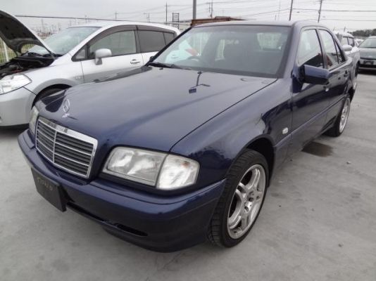 รถยนต์ประสบอุบัติเหตุเเละมือสอง ทางเรามีบริการส่งภายในญี่ปุ่นครับ