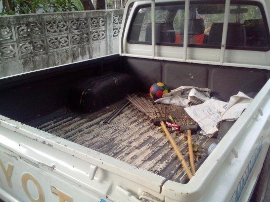 ขายรถกะบะ4ประตูln2.45d 95000 ขายรถกะบะ4ประตูln2.45d 95000