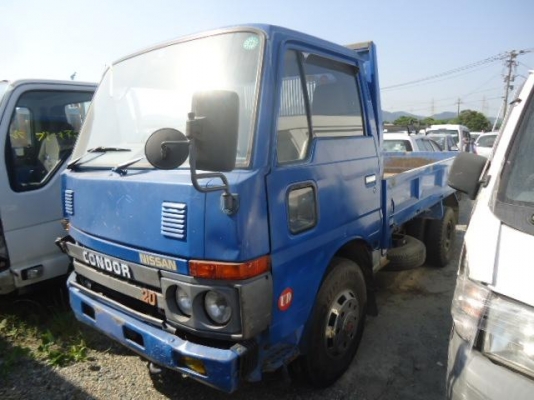 เชิญร่วมประมูลรถบรรทุกประสบอุบัติเหตุเเละมือสอง ทางเรามีบริการส่งภายในญี่ปุ่นครับ