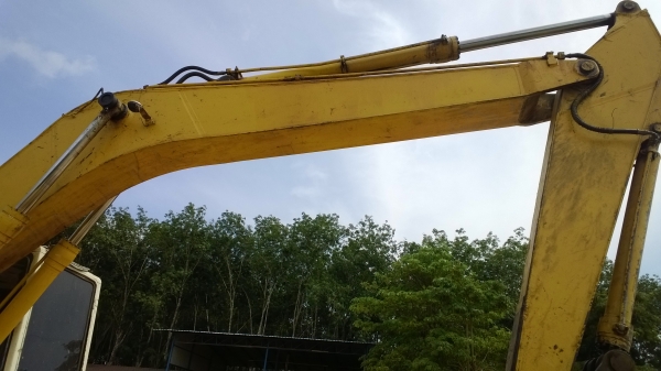 PC200-5 ตัวเดินจีบ ซีเรียลสูง มีอินวอยล์ แอร์เย็น..คอนโทนสั้น...