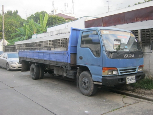 ขาย อีซุ NQR 120 แรง ยาว 5.5 เมตร คัสซีใหญ่