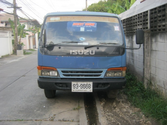 ขาย อีซุ NQR 120 แรง ยาว 5.5 เมตร คัสซีใหญ่