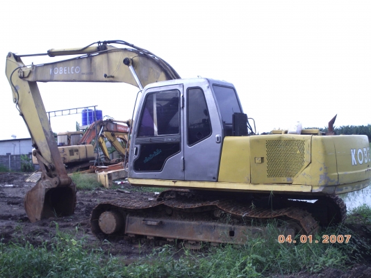 KOBELCO SK200-3 ขาย 950,000.-บาท KOBELCO SK200-3 ขาย 950,000.-บาท