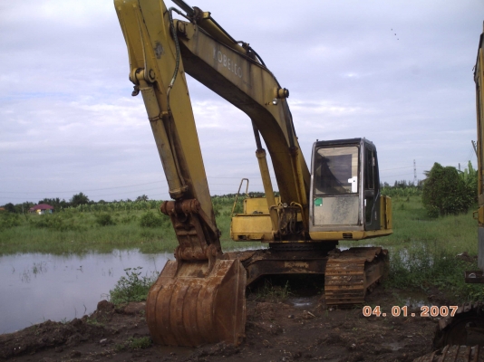 KOBELCO SK200-3 ขาย 950,000.-บาท KOBELCO SK200-3 ขาย 950,000.-บาท