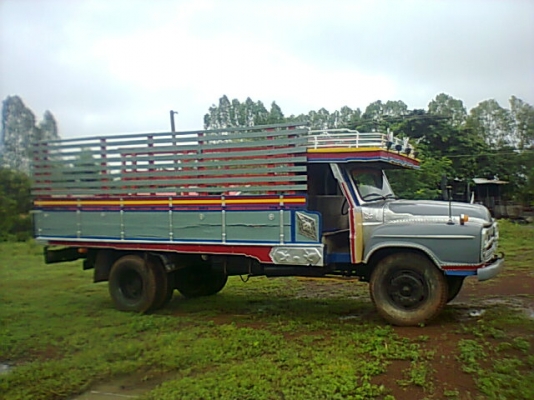 ขาย 6 ล้อหัวยาว สภาพสวยพร้อมใช้ เครื่อง 6BB1 145 แรงม้า คัสซีสวยตลอดเส้น เฟืองท้ายใหญ่ ยางเต็ม ทะเบียนพร้อมโอน