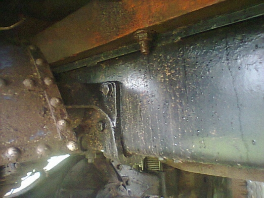 ขาย 6 ล้อหัวยาว สภาพสวยพร้อมใช้ เครื่อง 6BB1 145 แรงม้า คัสซีสวยตลอดเส้น เฟืองท้ายใหญ่ ยางเต็ม ทะเบียนพร้อมโอน