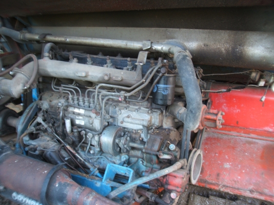 รถเกี่ยวข้าวศักดิ์พัฒนา